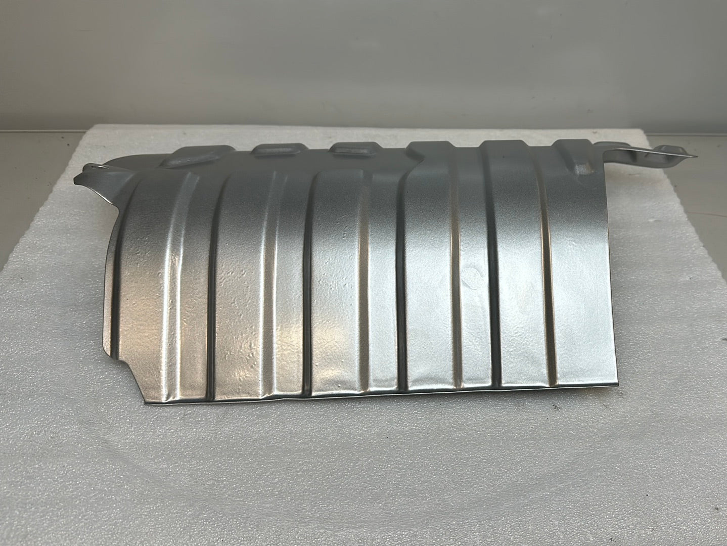 Heat protection sheet metal rear silencer Toyota Celica ST205 GT4 GT FOUR