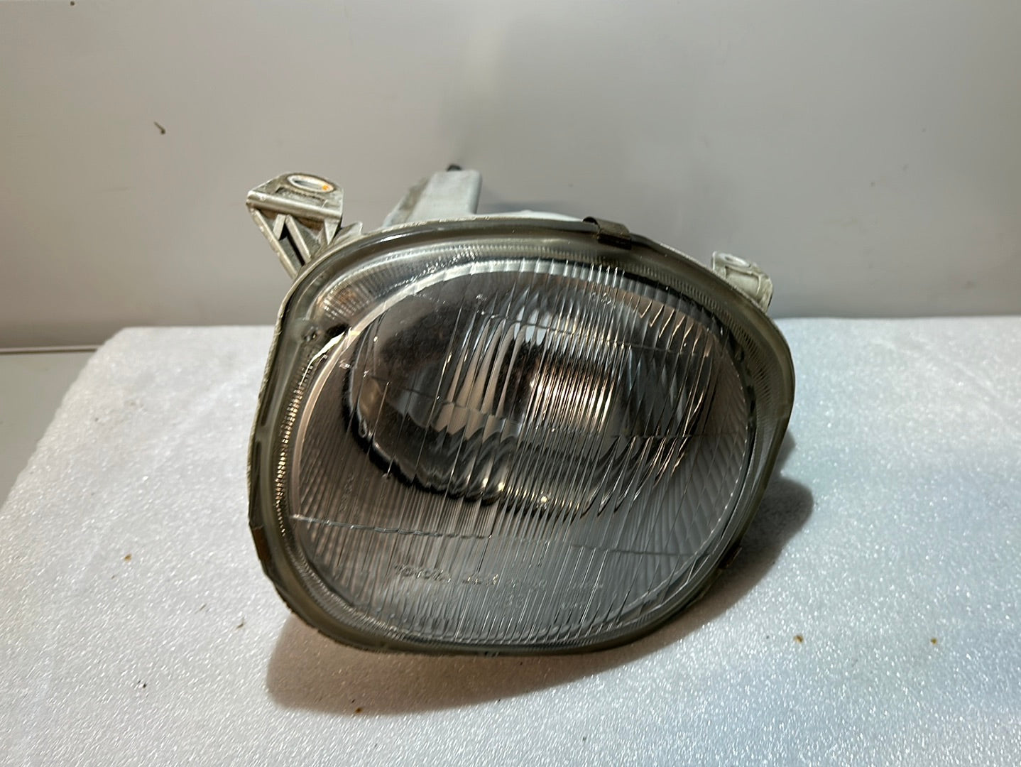 Fernlicht Scheinwerfer links Toyota Celica ST202 AT200 ST205 GT4 GT FOUR