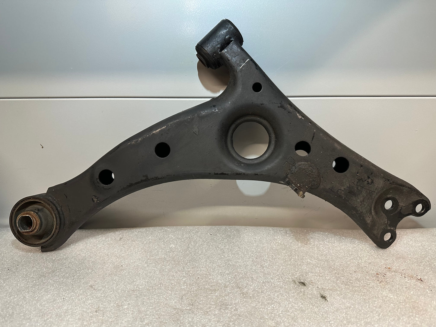 Right wishbone for Toyota Celica AT200