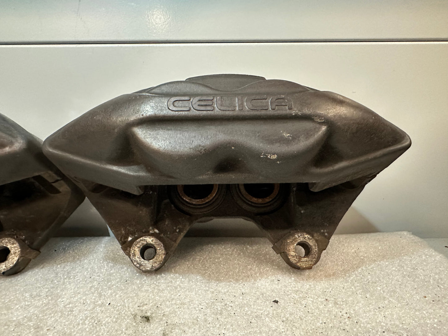Bremssättel Vorderachse für Toyota Celica ST205 GT4