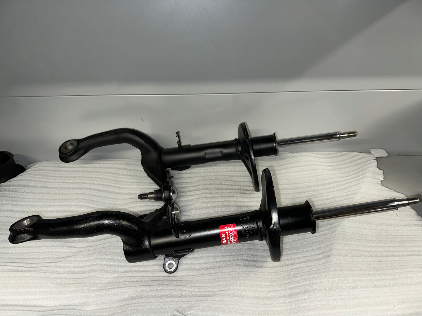 Shock absorber front axle set Toyota Celica ST202 GT