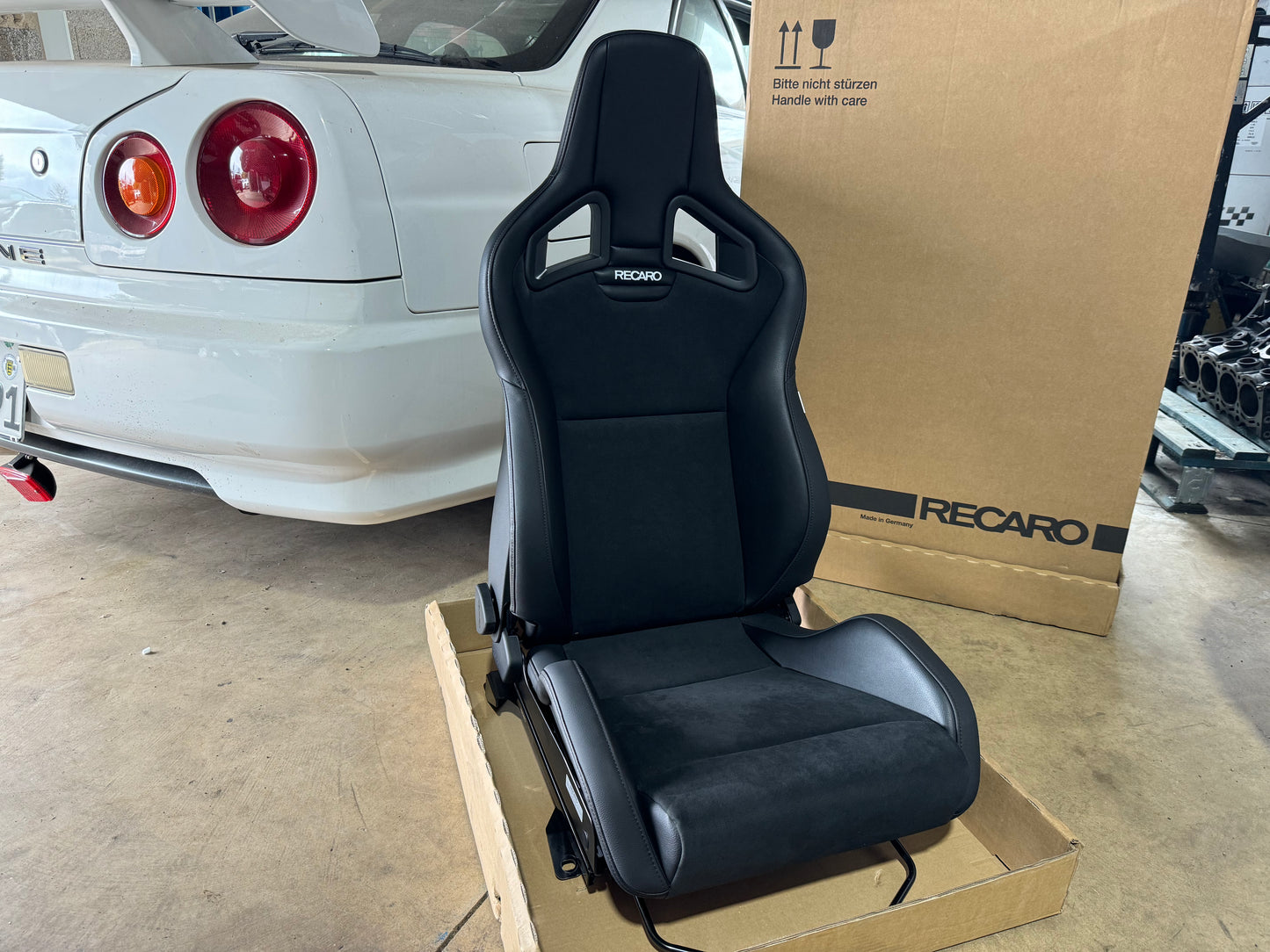 Recaro Sportster CS links