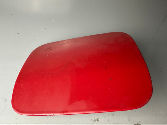 Tankdeckel Tankklappe rot Toyota MR2 SW20 Gebraucht