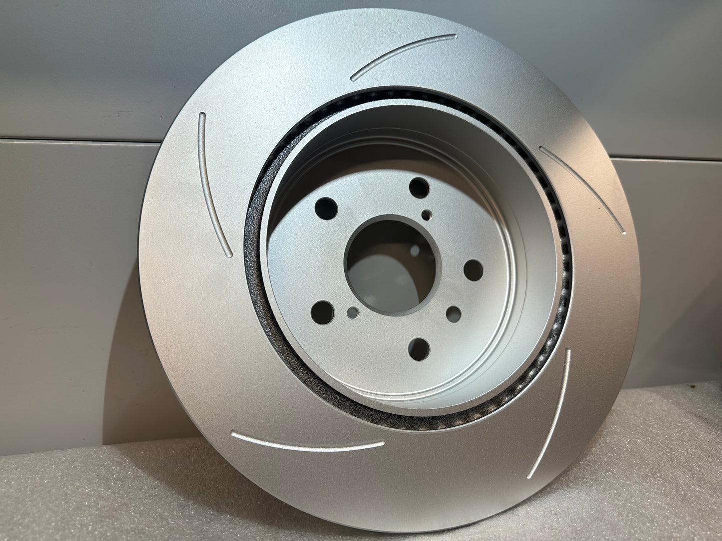 Rear right brake disc for Toyota GR Yaris
