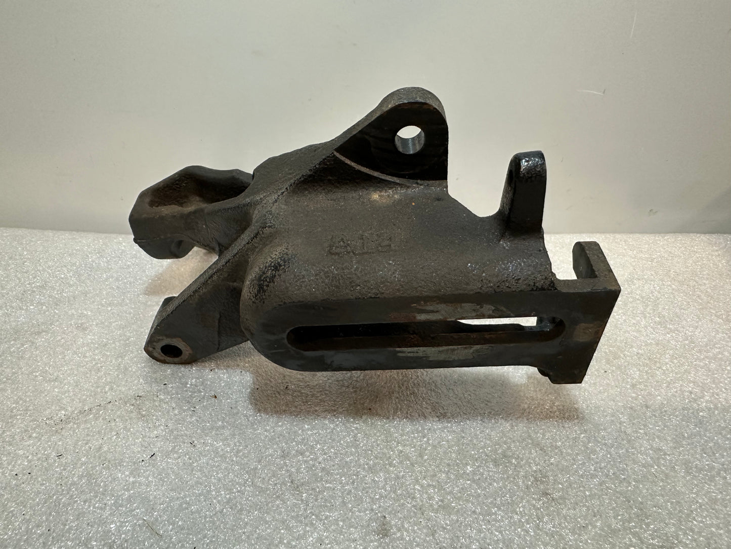Toyota Celica ST205 bracket for air conditioning compressor
