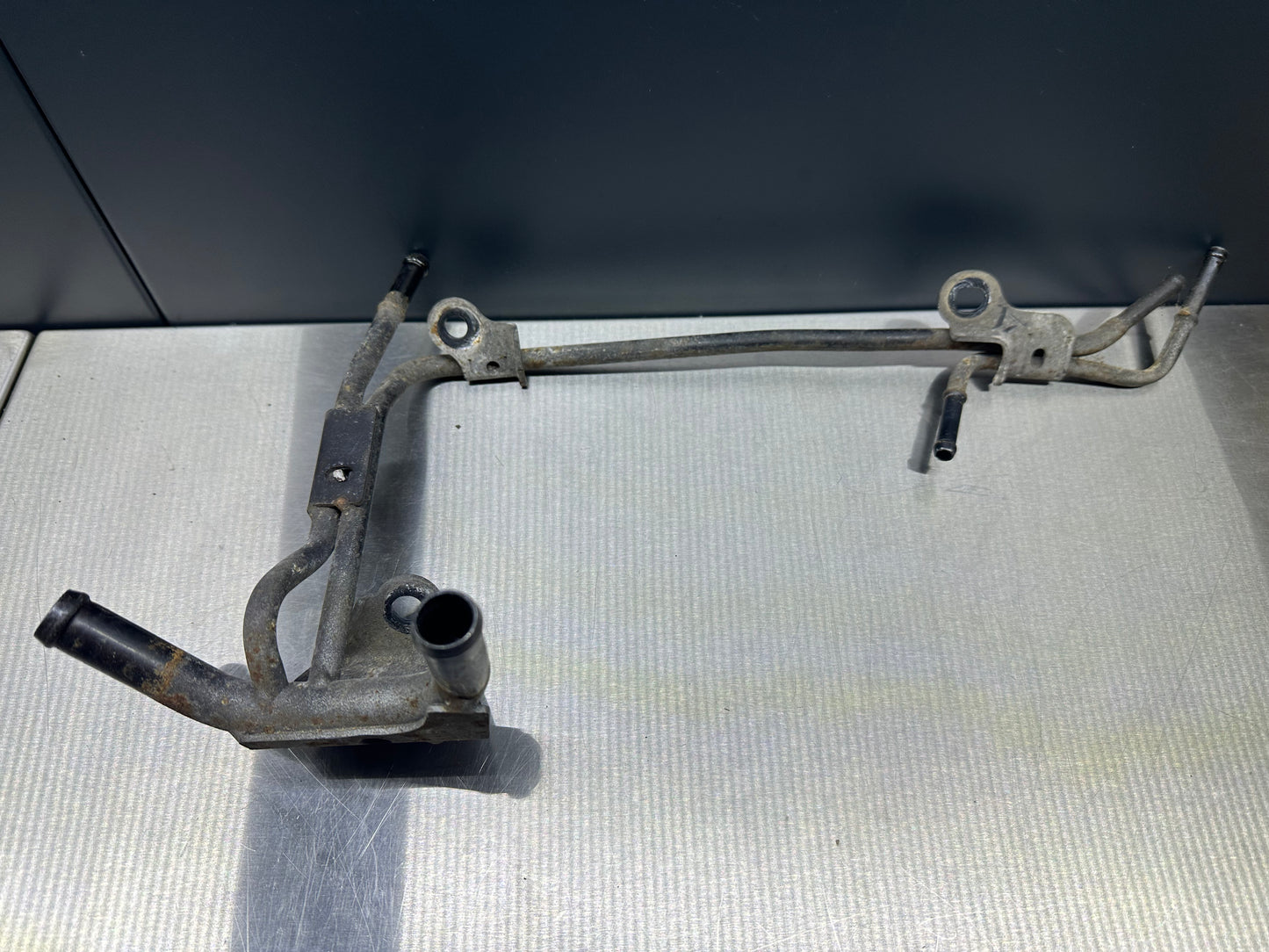 Unterdruck Leitung Leerlauf Regelung Ansaugbrücke Toyota Celica ST205 GT4 GT FOUR 17361-88480