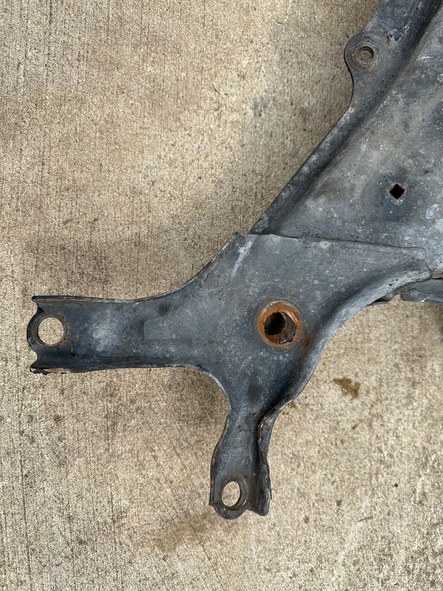 Toyota Celica ST205 GT4 GT FOUR front axle carrier OEM