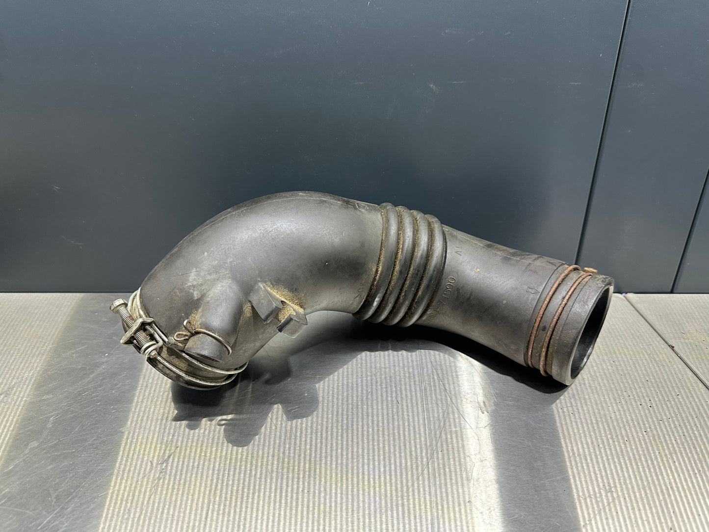 Ansaug Schlauch Luftfilter Turbo Toyota Celica ST205 GT FOUR GT4 17881-74590