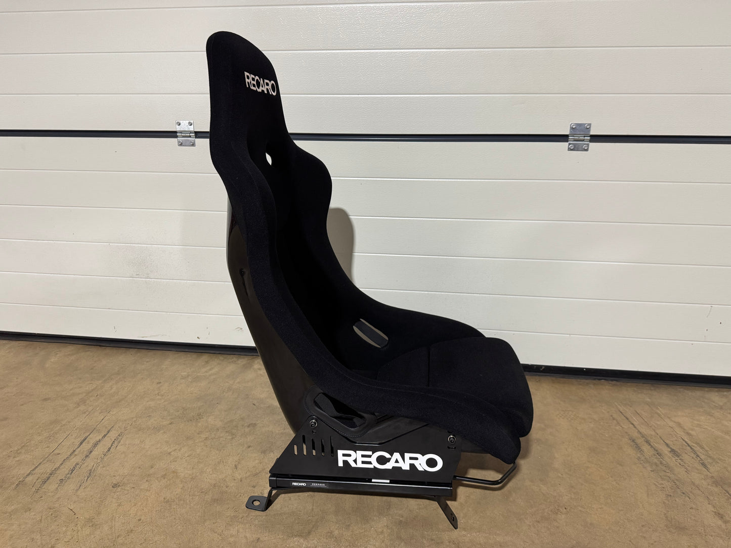 Recaro Pole Position inkl. Sitzkonsole, Laufschiene & Sitzadapter – Rechts – Toyota Celica ST202/AT200