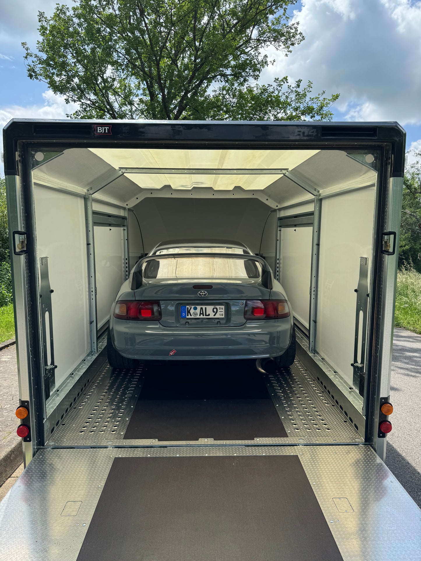 Premium vehicle transport