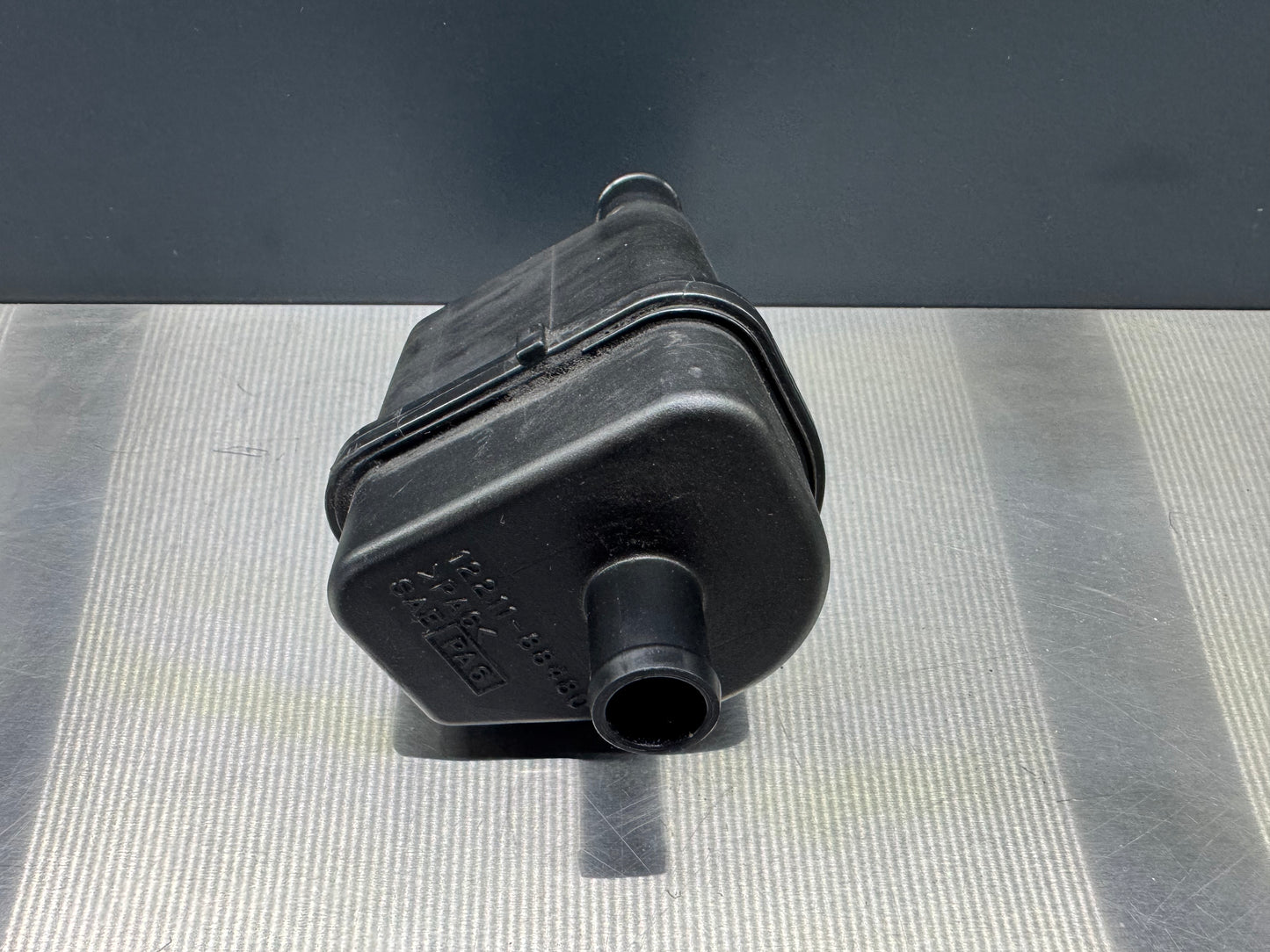 Ölabscheider Oil Catchcan Kurbelgehäuse Entlüftung Toyota Celica ST205 GT4 GT FOUR MR2 SW20 Turbo 12211-88480