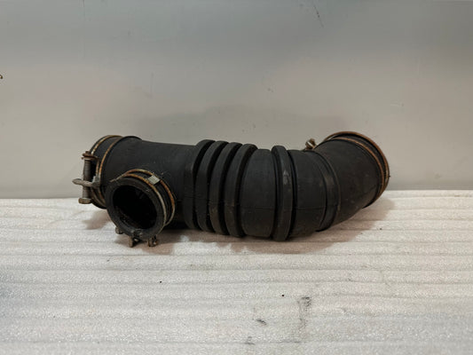 Ansaug Schlauch Luftfilter Drosselklappe Toyota Celica AT200 7AFE 17881-16360