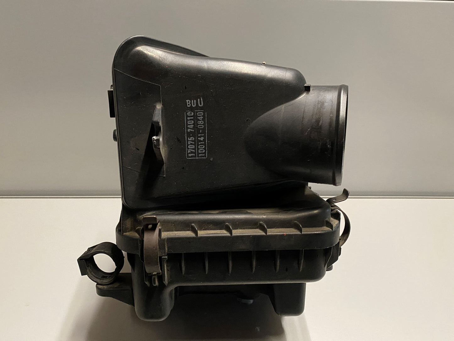 OEM air filter box Toyota Celica ST205 GT FOUR GT4